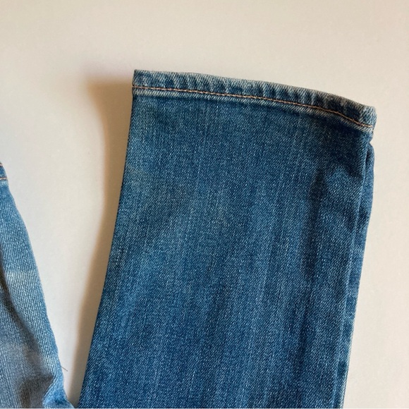 TEXTILE Elizabeth & James Low Rise Debbie Jeans - Picture 5 of 14